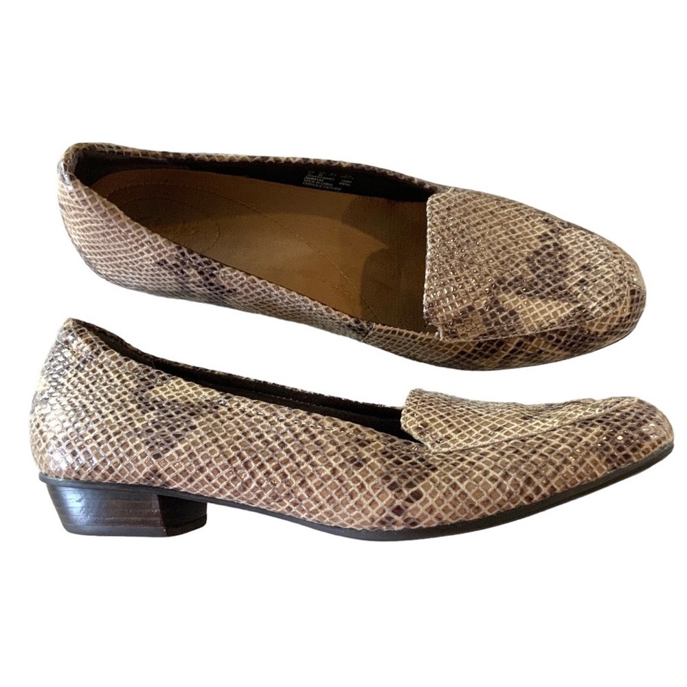 Clarks Women’s Juliet Lora snake print reptile beige block heel slip-on loafers